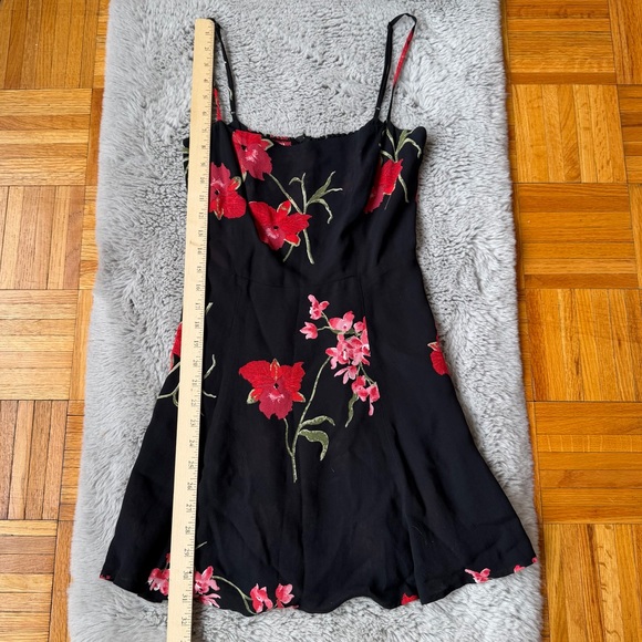REFORMATION mini floral dress black - Picture 8 of 9